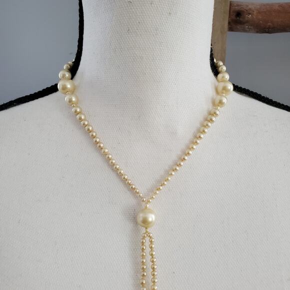 Vintage Pearl Drop Necklace - Picture 2 of 6
